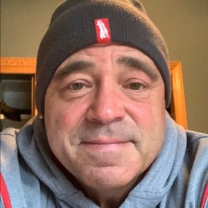 Meet your Posher, Les